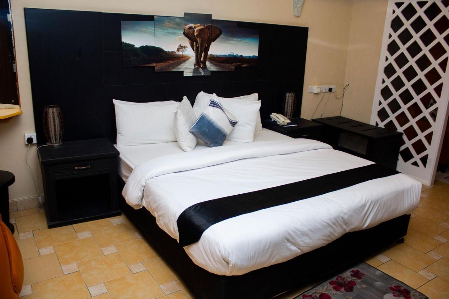 Hotel Kingdom Mwanza Extérieur photo